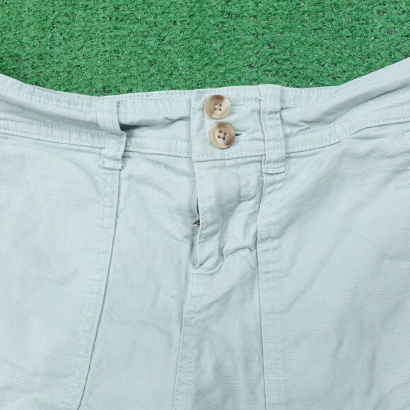 A NEW DAY STRETCH GREEN SHORTS WOMENS SIZE 2 - Picture 2 of 6